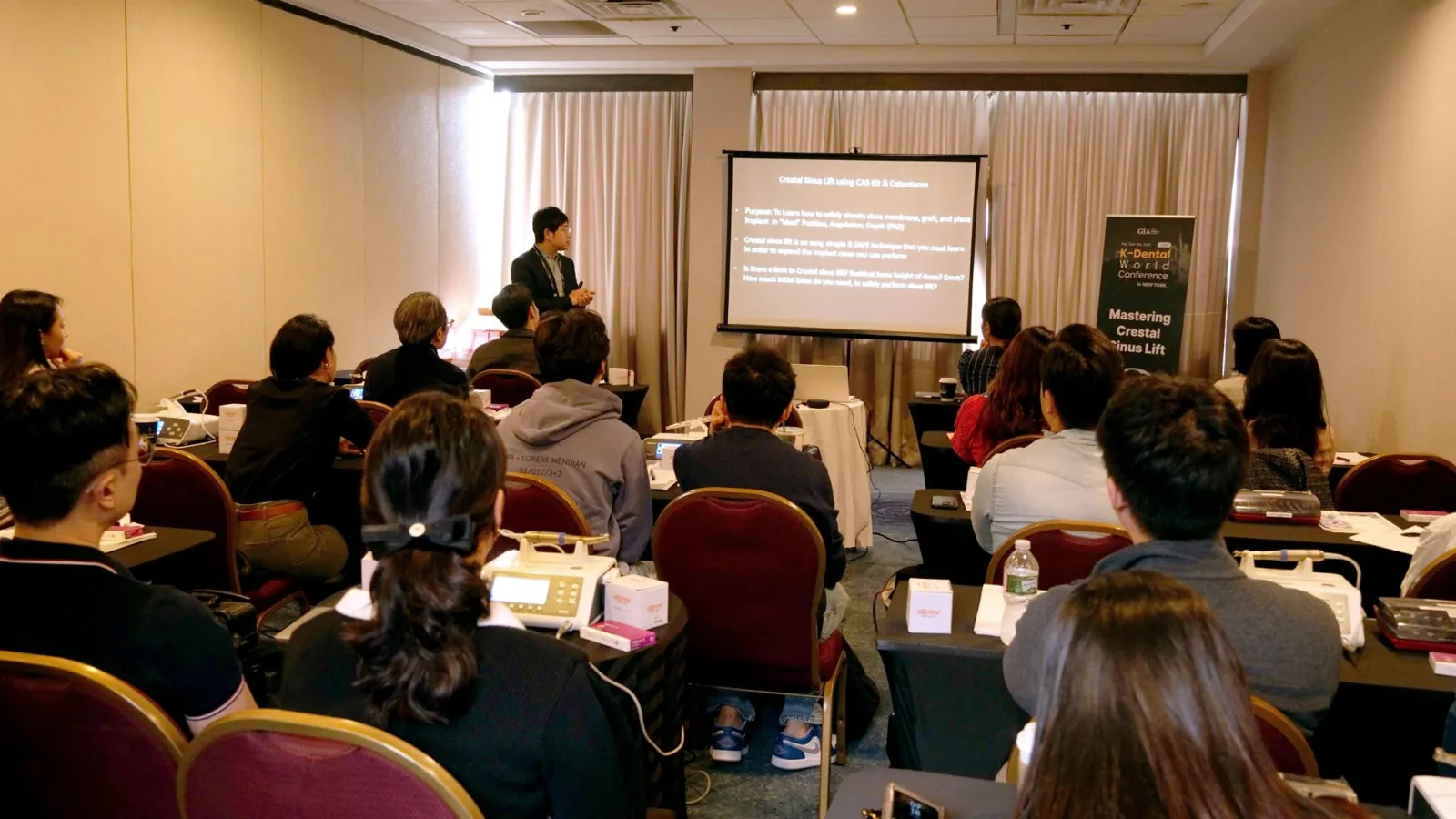 A seminar room of dentists at one of Dr. Kwon's lectures